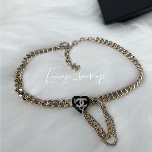 SOLD Chanel chocker